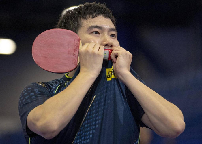 开云体育官网-国际比赛日利物浦完成体检——中超节点到来，质疑声仍在，临场指挥获称赞