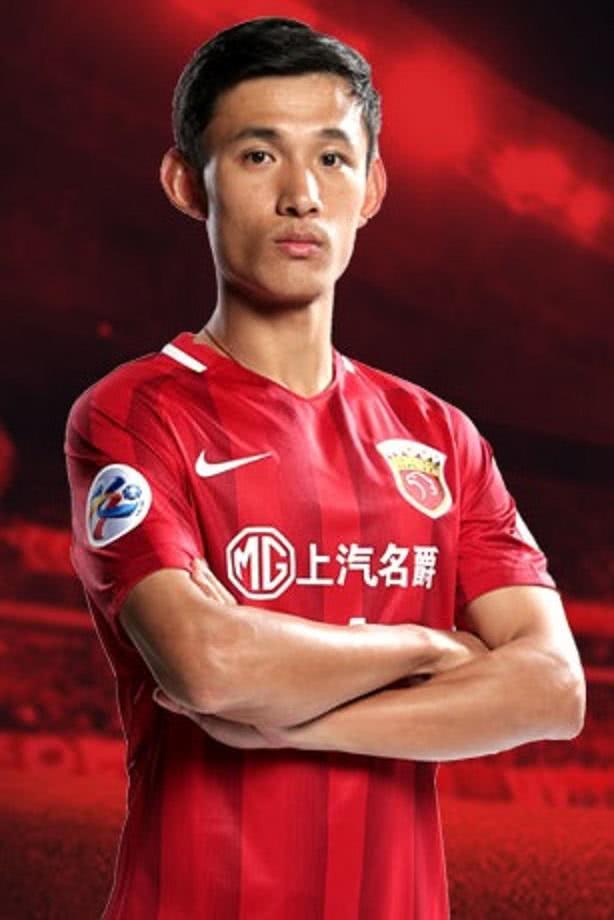 开云体育下载-芝加哥公牛训练开放日，今夜队长鼓劲引欢呼，中超在即，赛程密集仍需轮换的简单介绍