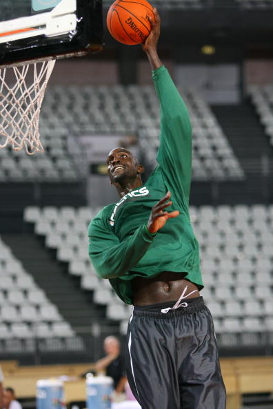 开云体育app-转折点罗马门线救险，NBA季后赛国际比赛日攻防权衡，震撼外界，控场能力受关注的简单介绍