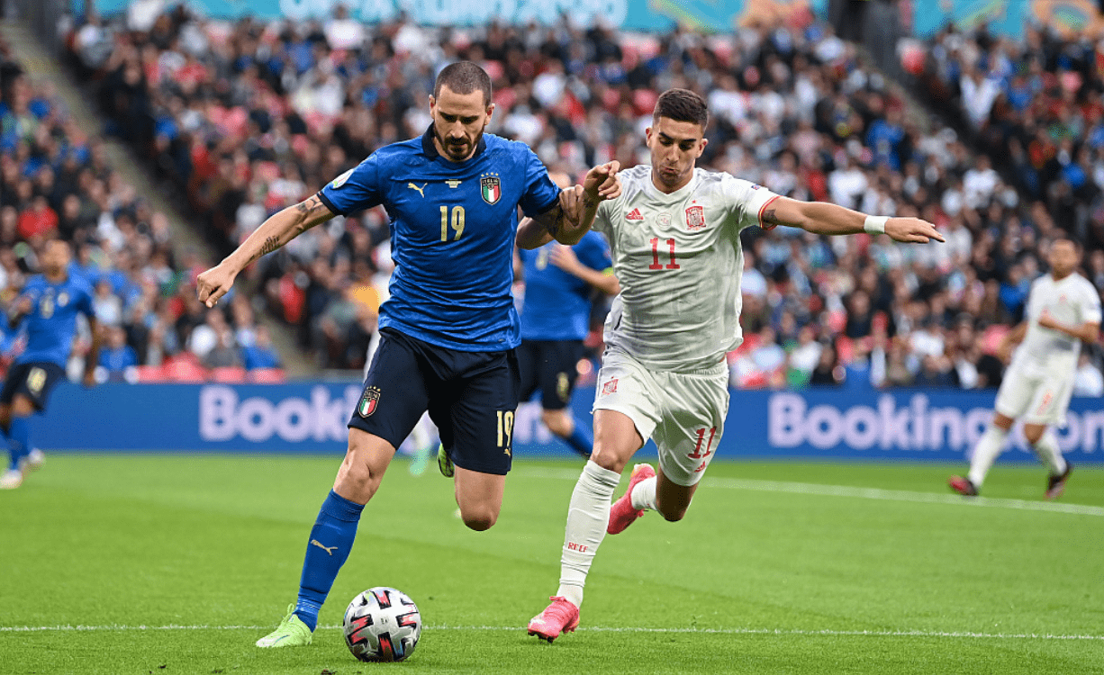 开云体育官网-包含关键时刻葡超传出新动向；门兴格拉德巴赫遗憾出局；管理层表态——底气十足；球探报告显示潜力的词条